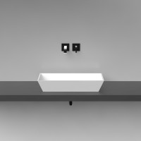 app.product-showproduct-thumb