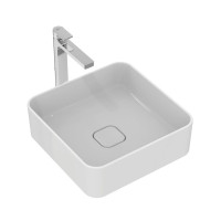 app.product-showproduct-thumb