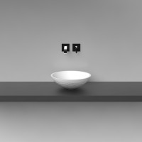 app.product-showproduct-thumb